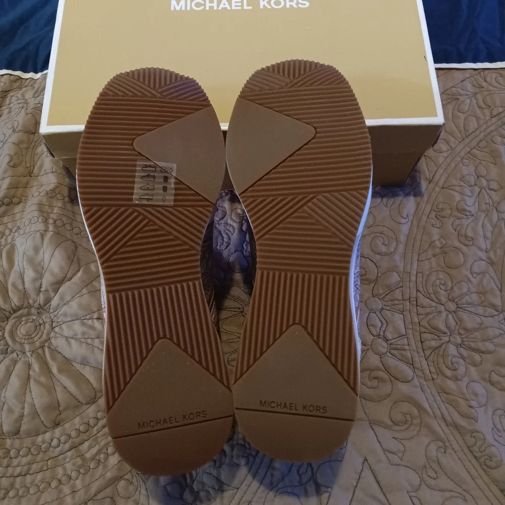 Michael Kors Georgie Trainer Sneakers - Picture 6 of 12